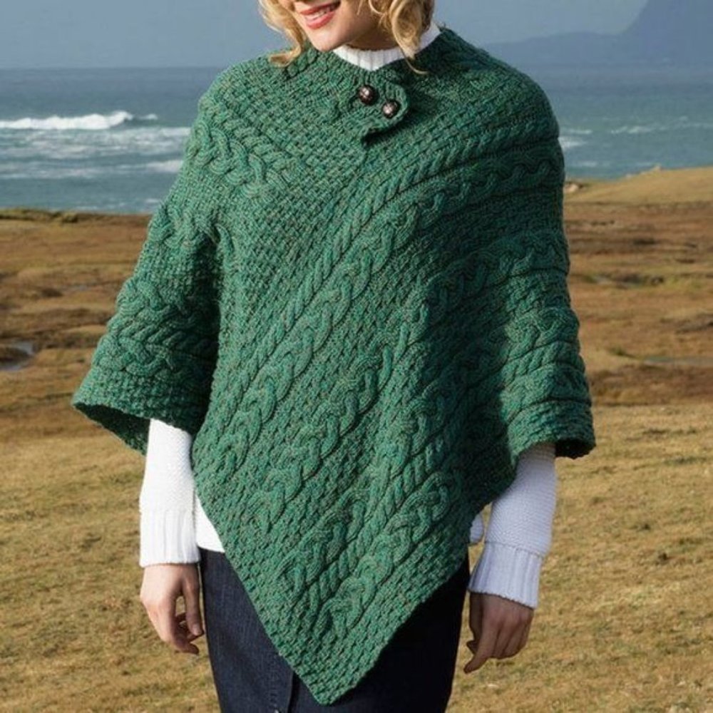 Aran Sweater market wool cable knit ponch one size for all